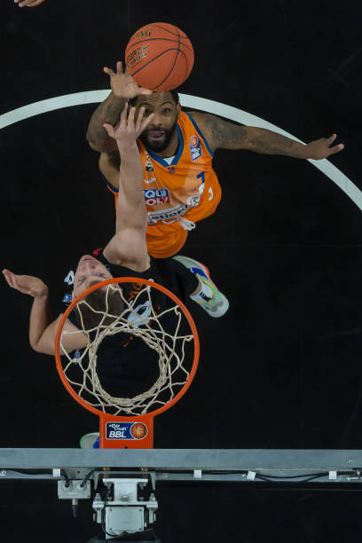 为周继红接 为周继红接